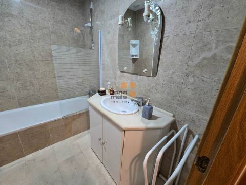 Apartamento T0 Arrendamento em Cedofeita, Santo Ildefonso, Sé, Miragaia, São Nicolau e Vitória,Porto