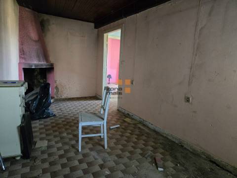 Moradia para Restaurar T2 Venda em Vale de Bouro,Celorico de Basto