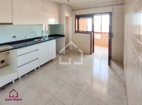 Apartamento T3 Venda em Santa Maria de Lamas,Santa Maria da Feira