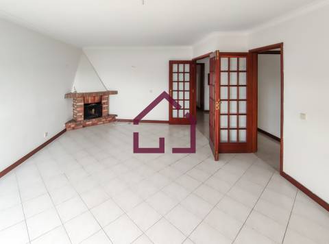 Apartamento T3 Venda em Santa Maria de Lamas,Santa Maria da Feira