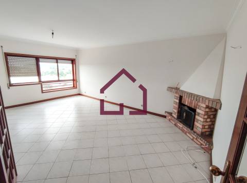 Apartamento T3 Venda em Santa Maria de Lamas,Santa Maria da Feira