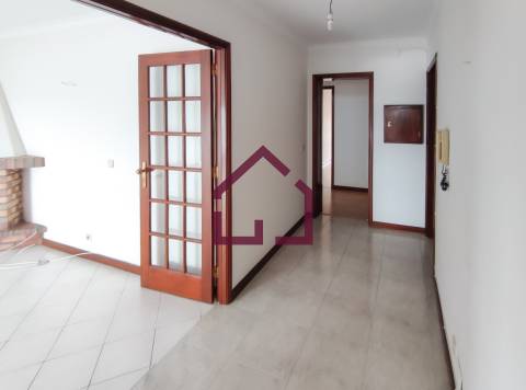 Apartamento T3 Venda em Santa Maria de Lamas,Santa Maria da Feira