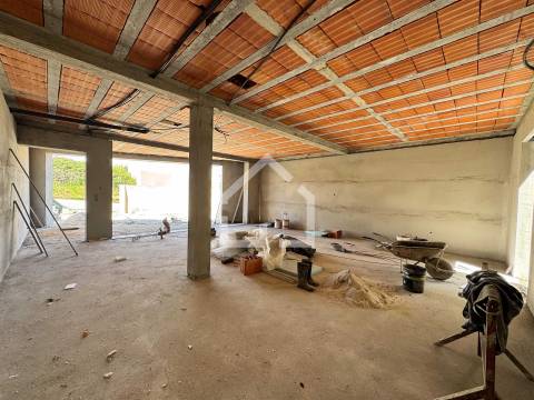 Moradia de sonho tipo casa térrea ! Em construção