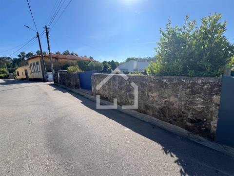 Terreno para construção - Grijó