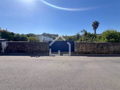 Terreno para construção - Grijó