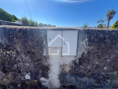 Terreno para construção - Grijó