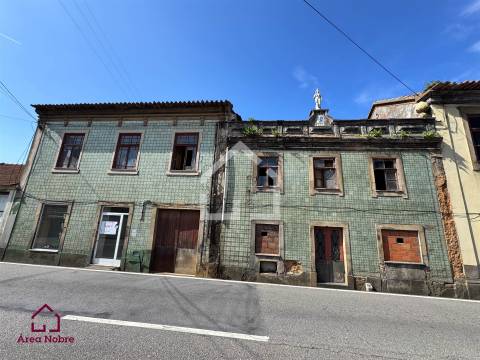 Moradias Centenárias em Cortegaça!
