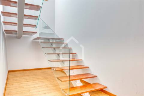 Moradia T4 NOVA - Sta Maria da Feira