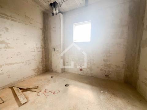 Moradia T3 com Piscina - Lamas