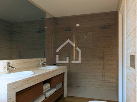 Moradia T4 Venda em Santa Maria da Feira, Travanca, Sanfins e Espargo,Santa Maria da Feira