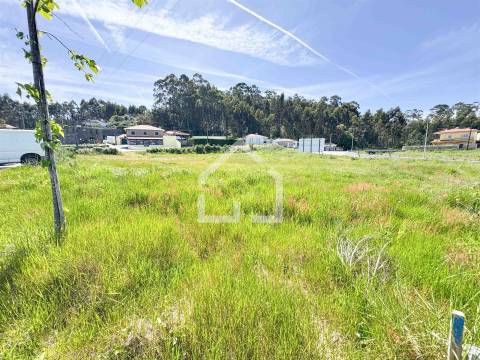 Terreno com 3.715 m² -  Escariz – Arouca