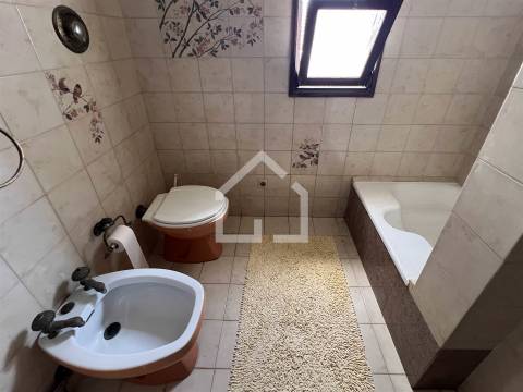 Moradia T3+1 com Jardim | Terreno de 1080m² | St Maria de Lamas