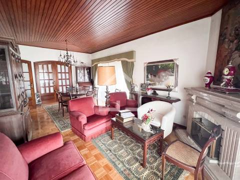 Moradia T3+1 com Jardim | Terreno de 1080m² | St Maria de Lamas