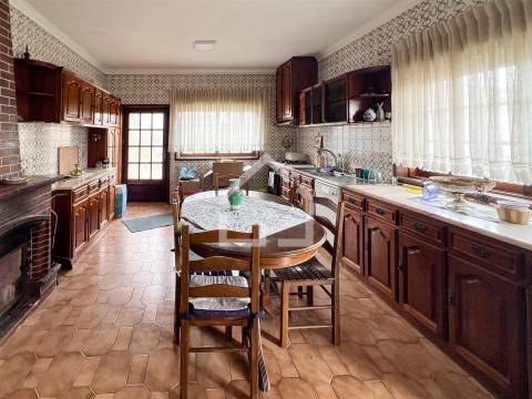 Moradia T3+1 com Jardim | Terreno de 1080m² | St Maria de Lamas