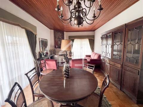 Moradia T3+1 com Jardim | Terreno de 1080m² | St Maria de Lamas