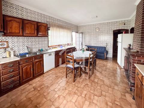 Moradia T3+1 com Jardim | Terreno de 1080m² | St Maria de Lamas