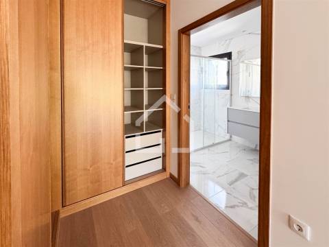 Moradia T3 NOVA - Lobão