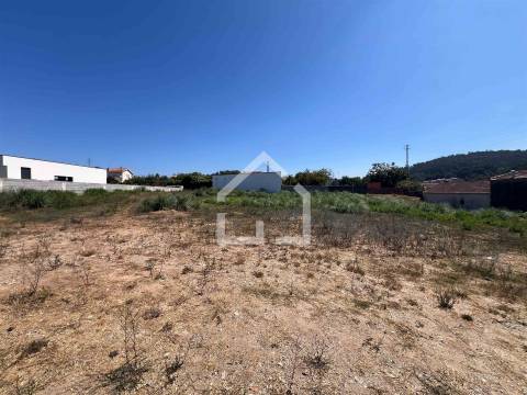 Terreno Projecto Aprovado para 5 Moradias! - Nogueira