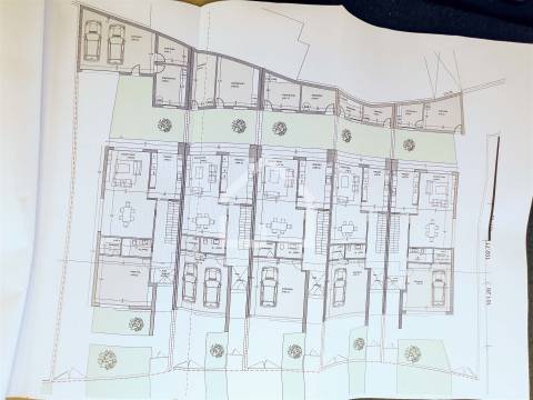 Terreno Projecto Aprovado para 5 Moradias! - Nogueira