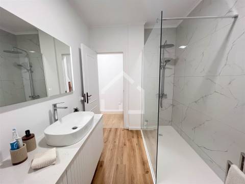 T3 com Terraço - Milheirós de Poiares