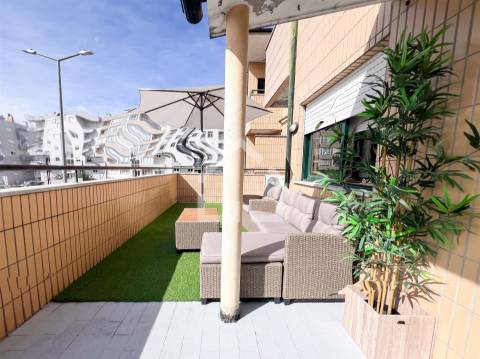 T3 com Terraço - Milheirós de Poiares