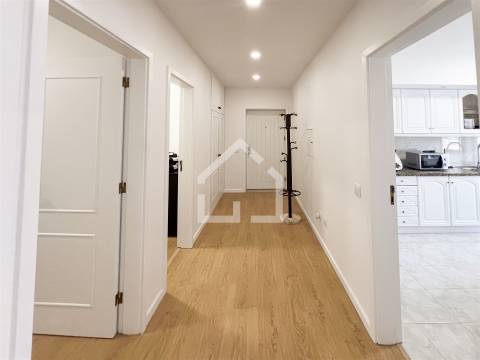 T3 com Terraço - Milheirós de Poiares