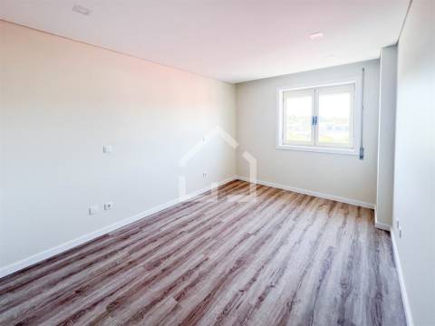 T3 RENOVADO - São João de Ver