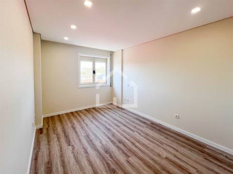 T3 RENOVADO - São João de Ver