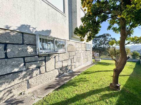 Moradia T4 - Lourosa