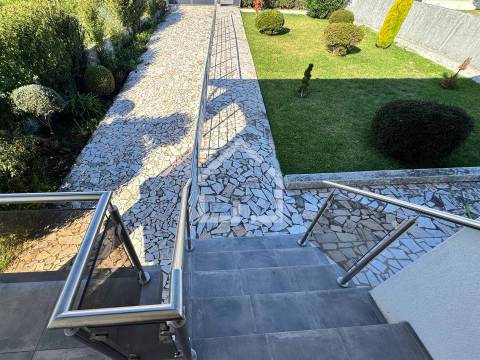 Moradia T4 - Lourosa