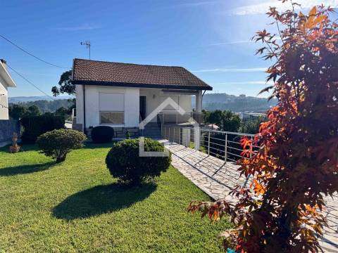 Moradia T4 - Lourosa