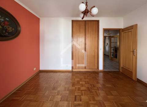 T3 centro de Mozelos!