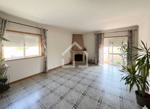 T3 centro de Mozelos!