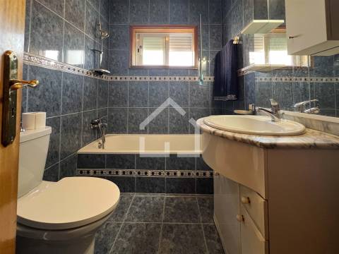 T3 centro de Mozelos!