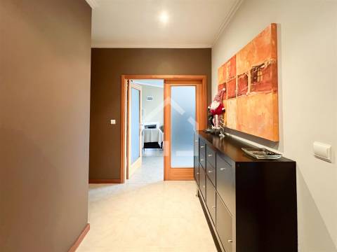 T3 junto ao centro de São João da Madeira!