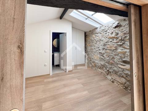 Moradia (T3 + T1) - Palmaz