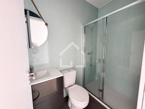 Moradia (T3 + T1) - Palmaz