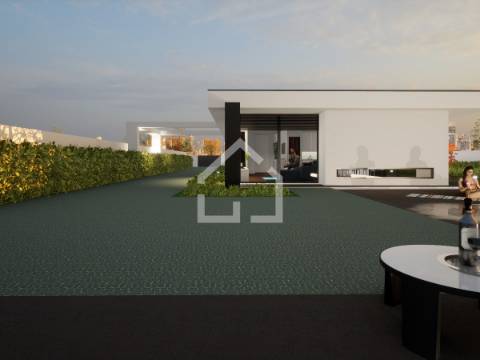 Terreno com projeto aprovado para 3 moradias térreas