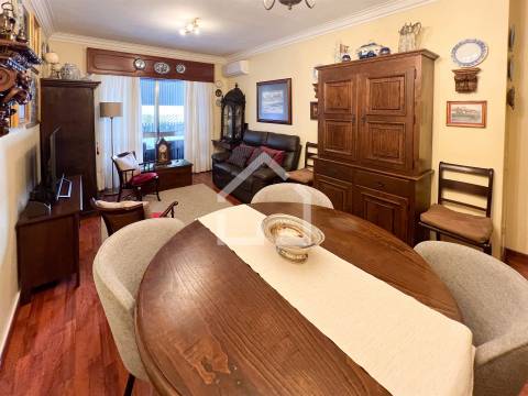 T3 com Terraço - Matosinhos