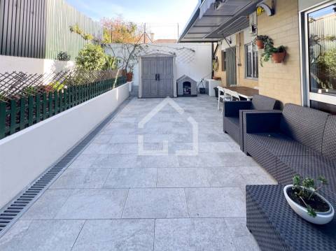 T3 com Terraço - Matosinhos