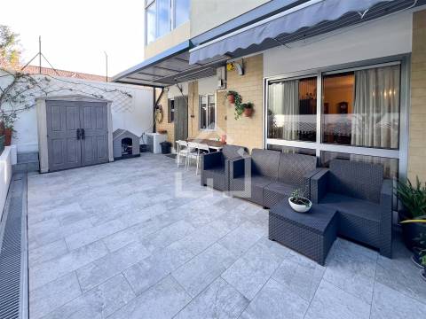 T3 com Terraço - Matosinhos