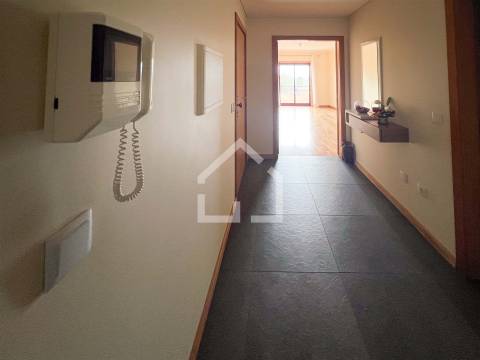 Apartamento T3 Venda em Canedo, Vale e Vila Maior,Santa Maria da Feira