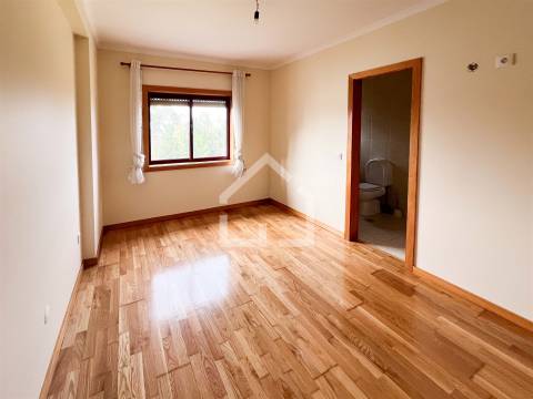 Apartamento T3 Venda em Canedo, Vale e Vila Maior,Santa Maria da Feira