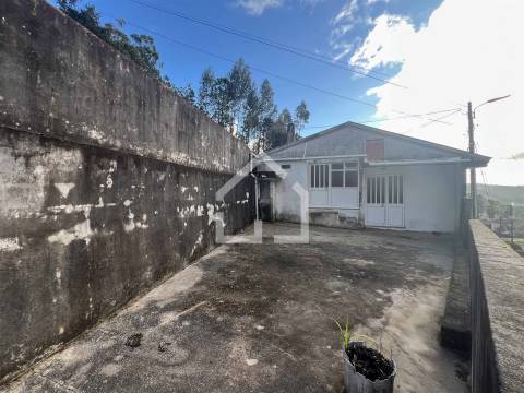 Moradia T2 Venda em Romariz,Santa Maria da Feira
