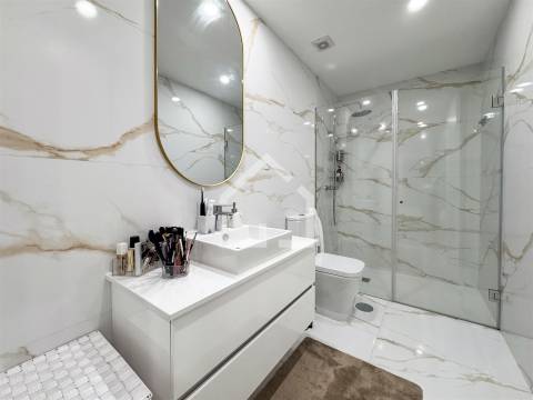 T2 com Terraço e Piscina - Santa Maria da Feira