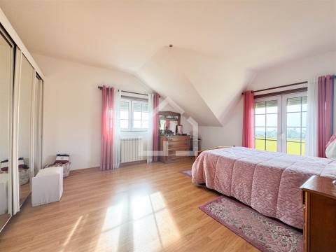 Moradia T5 - São João de Ver