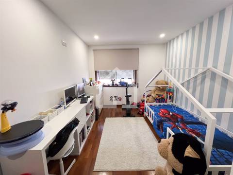 T2 Último Piso - Lobão