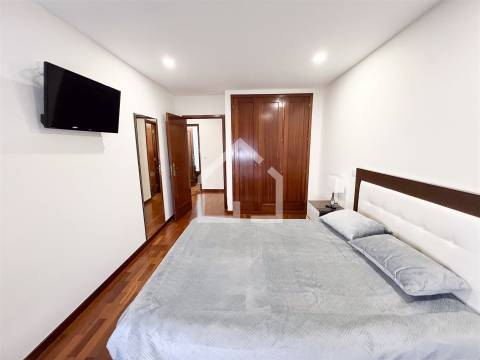 T2 Último Piso - Lobão