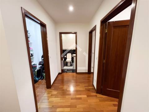 T2 Último Piso - Lobão