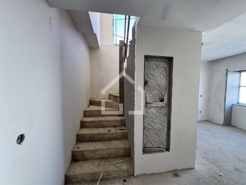 Andar Moradia T3 - Lobão